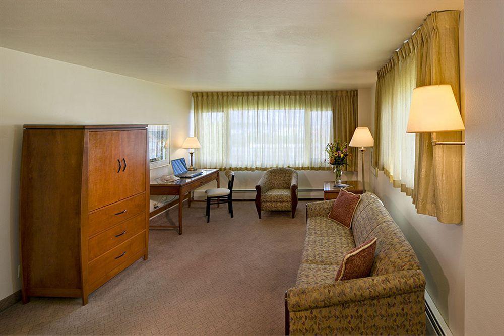 Anchorage Grand Hotel Quarto foto